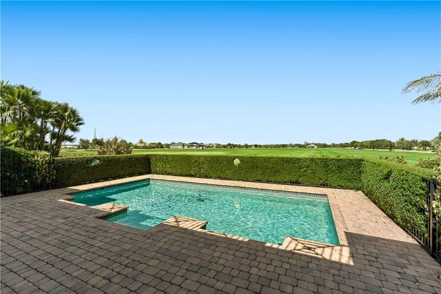 7634 S Polo Grounds Lane, Vero Beach, FL 32966