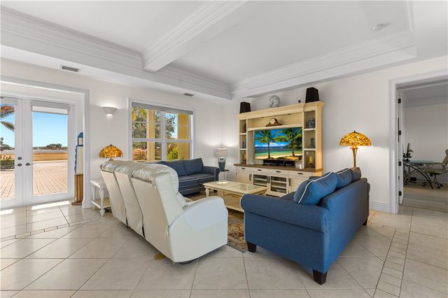 7634 S Polo Grounds Lane, Vero Beach, FL 32966