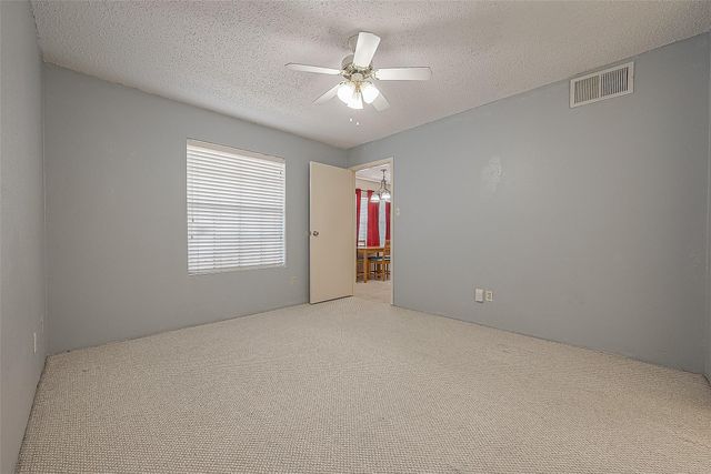 2750 Holly Hall Street 1707, Houston, TX 77054