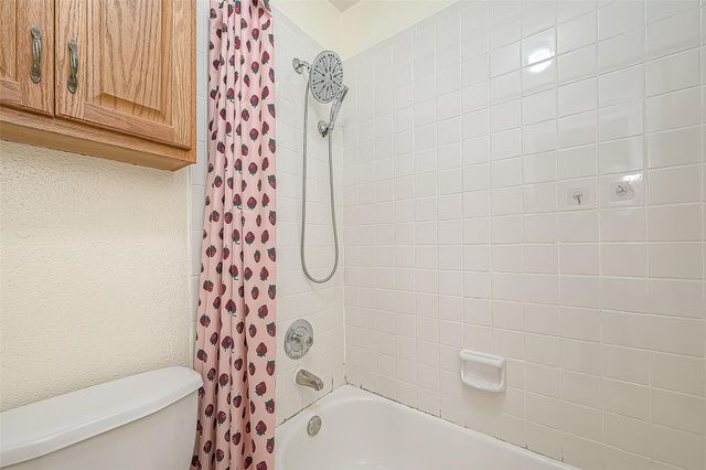 2750 Holly Hall Street 1707, Houston, TX 77054