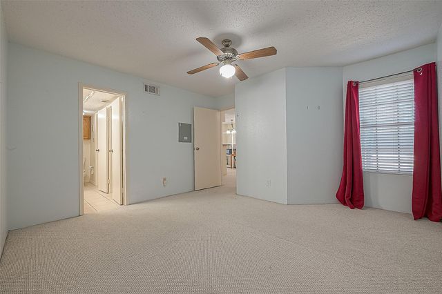 2750 Holly Hall Street 1707, Houston, TX 77054