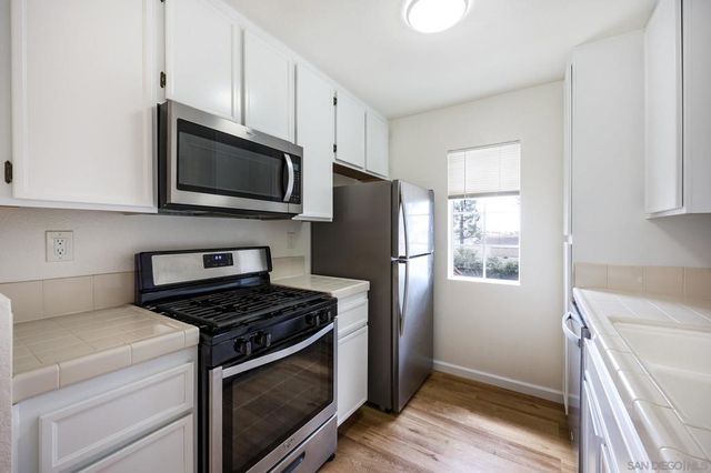 10740 Aderman Ave Unit 70, San Diego, CA 92126