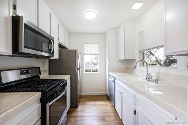 10740 Aderman Ave Unit 70, San Diego, CA 92126