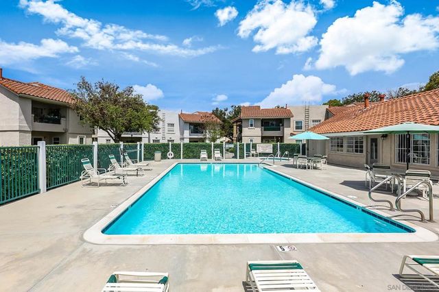 10740 Aderman Ave Unit 70, San Diego, CA 92126