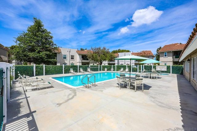 10740 Aderman Ave Unit 70, San Diego, CA 92126