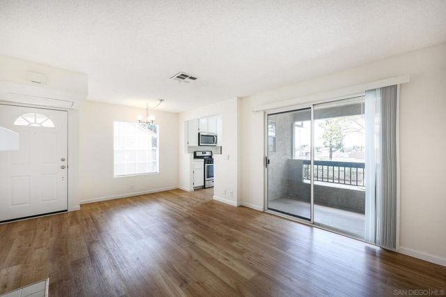 10740 Aderman Ave Unit 70, San Diego, CA 92126