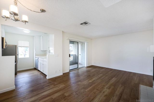 10740 Aderman Ave Unit 70, San Diego, CA 92126