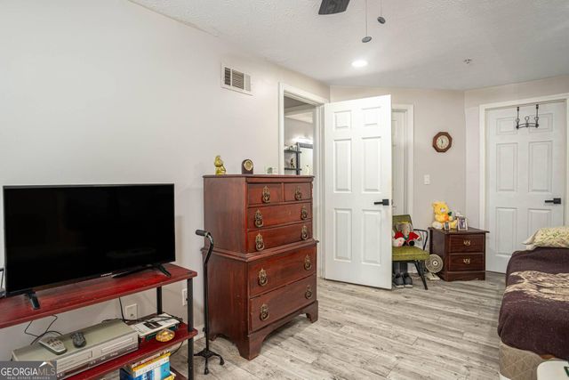 1474 Keys Crossing Drive NE, Brookhaven, GA 30319