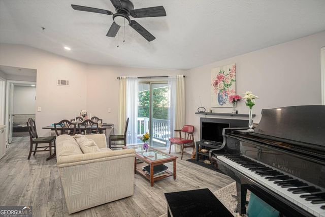1474 Keys Crossing Drive NE, Brookhaven, GA 30319