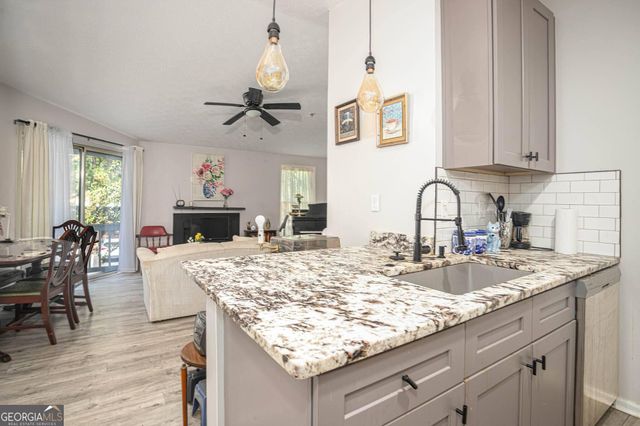 1474 Keys Crossing Drive NE, Brookhaven, GA 30319