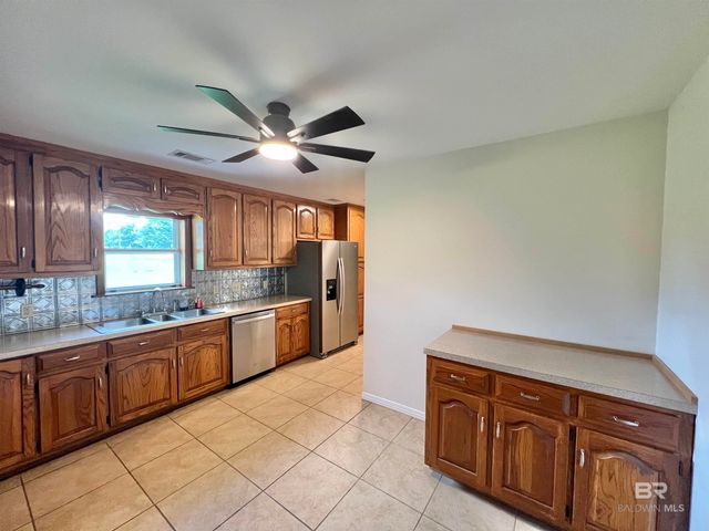 300 Tatom Avenue, Atmore, AL 36502