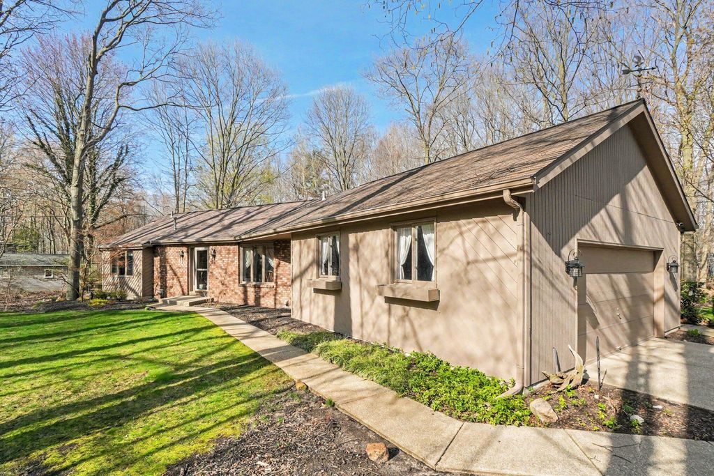 6490 Lake Harbor Road, Norton Shores City, MI 49441