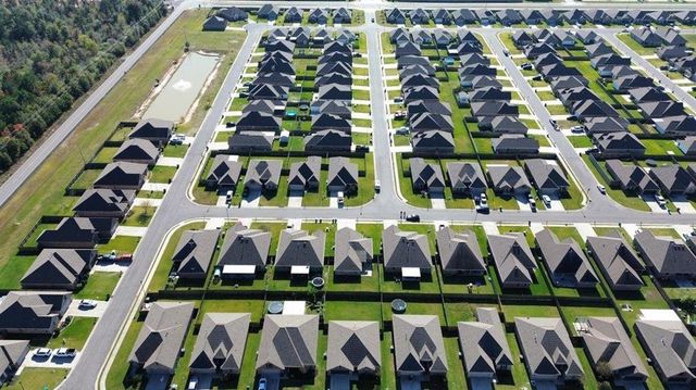 356 Long Hill Dr., Sulphur, LA 70665