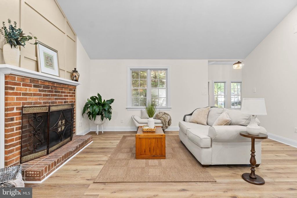 Image 21 of property listing at 9 YEOMAN CT, Ocean Pines, MD 21811