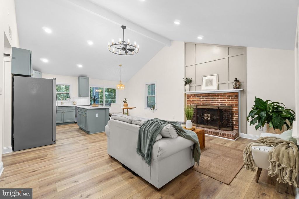 Image 24 of property listing at 9 YEOMAN CT, Ocean Pines, MD 21811