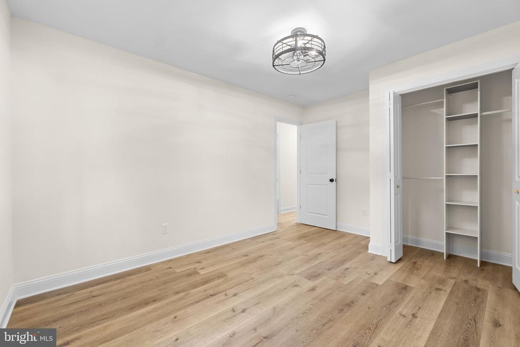 Image 37 of property listing at 9 YEOMAN CT, Ocean Pines, MD 21811