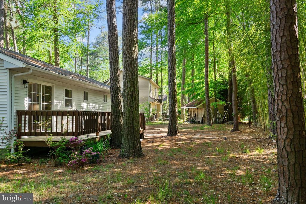 Image 41 of property listing at 9 YEOMAN CT, Ocean Pines, MD 21811