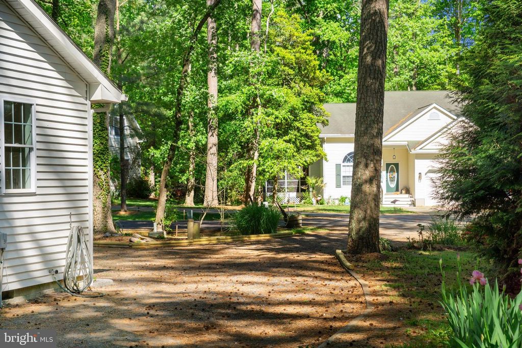 Image 42 of property listing at 9 YEOMAN CT, Ocean Pines, MD 21811