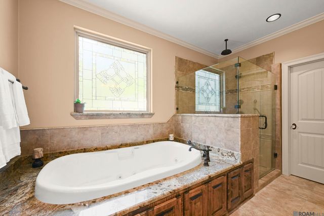 14989 Peairs Rd, Zachary, LA 70791