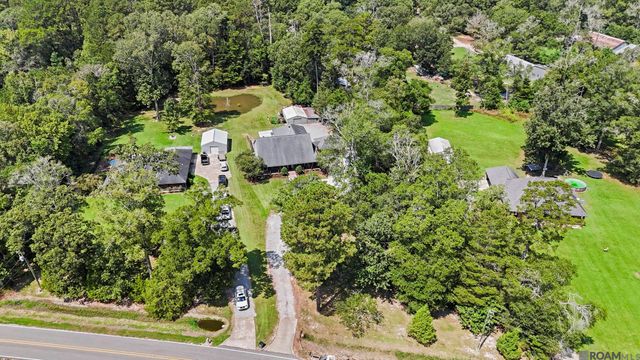 14989 Peairs Rd, Zachary, LA 70791