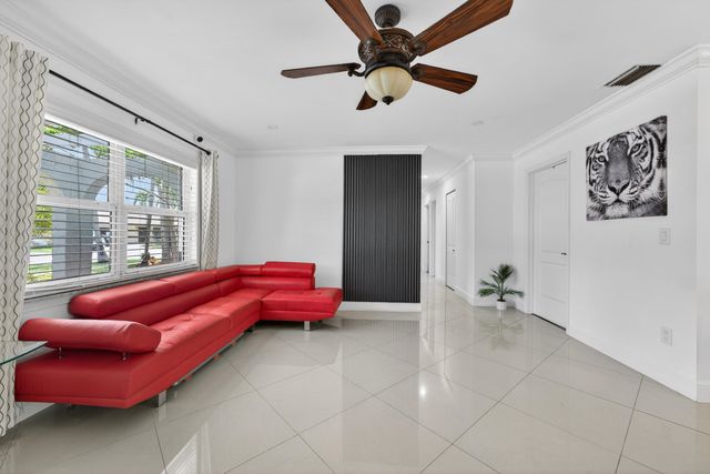 10941 Granite Street, Boca Raton, FL 33428