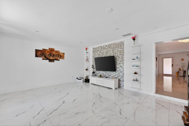 10941 Granite Street, Boca Raton, FL 33428