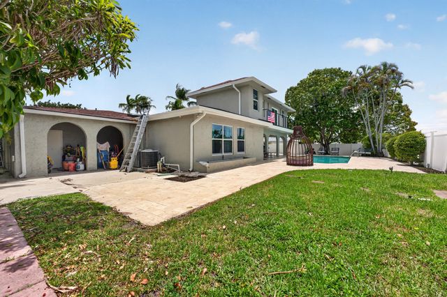 10941 Granite Street, Boca Raton, FL 33428