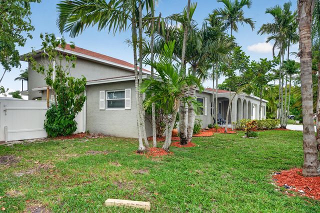 10941 Granite Street, Boca Raton, FL 33428