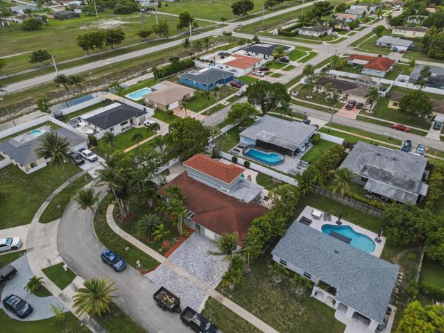 10941 Granite Street, Boca Raton, FL 33428