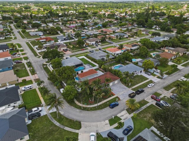 10941 Granite Street, Boca Raton, FL 33428