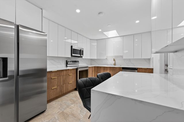 10941 Granite Street, Boca Raton, FL 33428