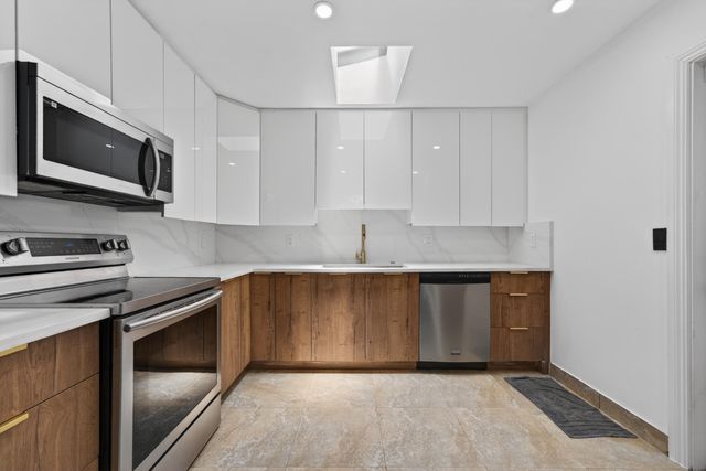 10941 Granite Street, Boca Raton, FL 33428