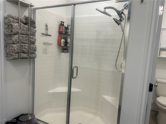 9751 Redwood Cascade Street, Las Vegas, NV 89143