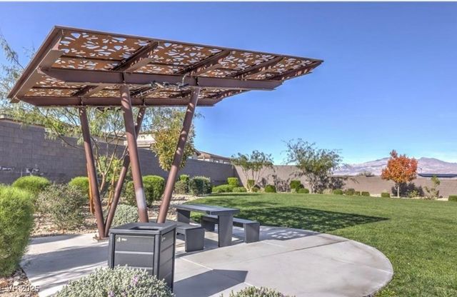 9751 Redwood Cascade Street, Las Vegas, NV 89143