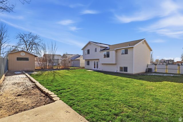 1932 N 810 W, Clinton, UT 84015