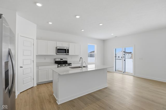 2404 Dillon Drive, Greenfield, IN 46140