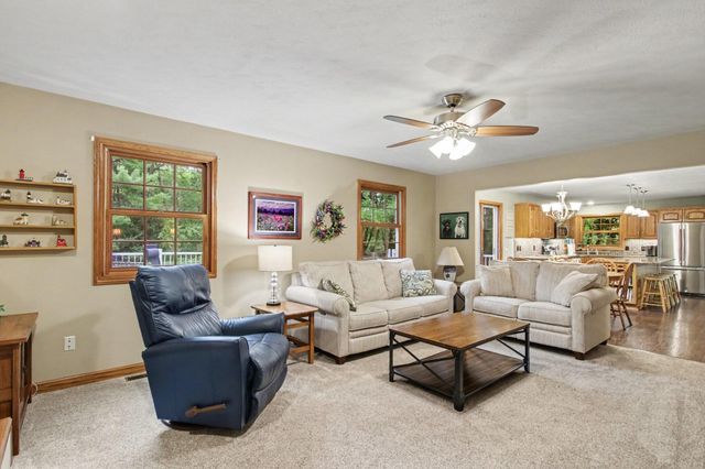 9737 Firefly Avenue, Galesburg, MI 49053