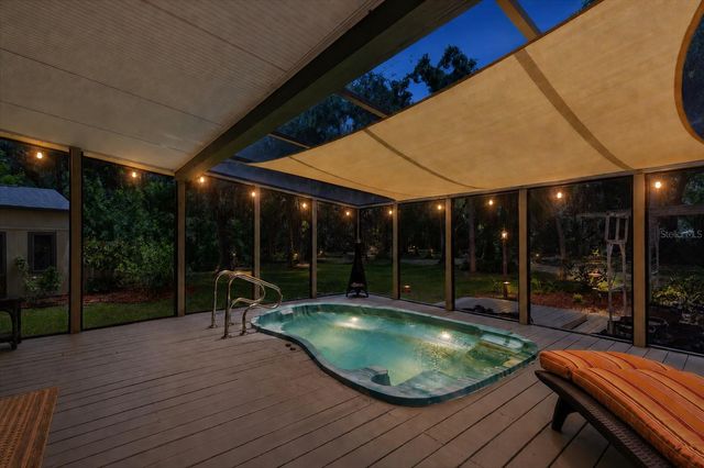3805 62ND STREET E, Bradenton, FL 34208