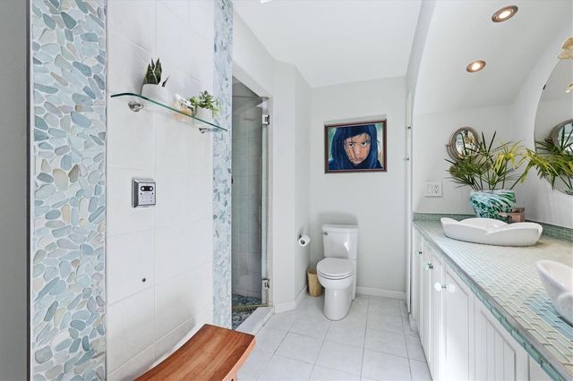 3805 62ND STREET E, Bradenton, FL 34208