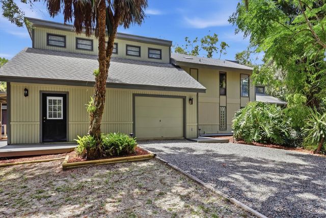 3805 62ND STREET E, Bradenton, FL 34208