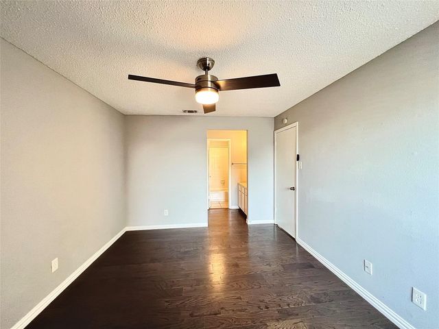 8600 Fathom CIR 2105, Austin, TX 78750