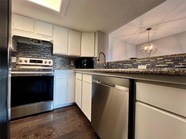 8600 Fathom CIR 2105, Austin, TX 78750