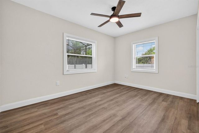 533 34TH AVENUE NE, St Petersburg, FL 33704