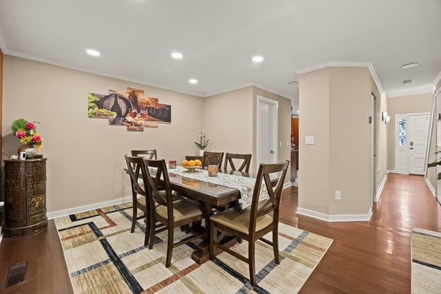 37 Jasper Ln 37, Randolph, MA 02368