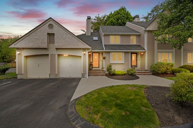37 Jasper Ln 37, Randolph, MA 02368