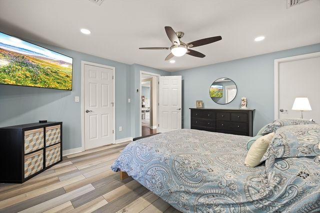 37 Jasper Ln 37, Randolph, MA 02368