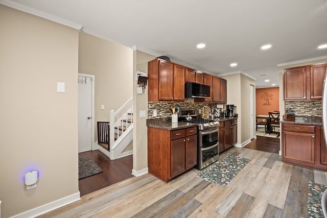 37 Jasper Ln 37, Randolph, MA 02368