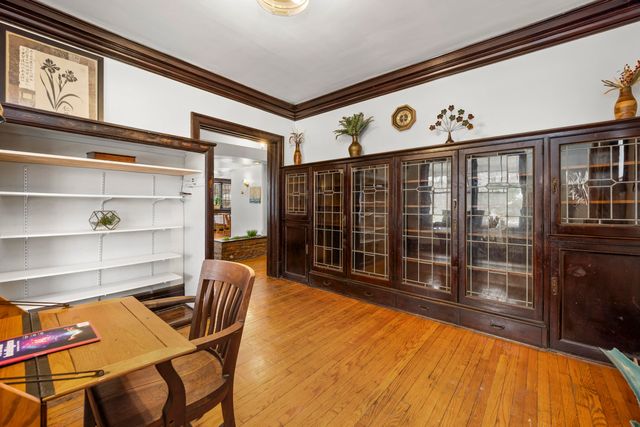 561 E Grand Boulevard, Detroit City, MI 48207