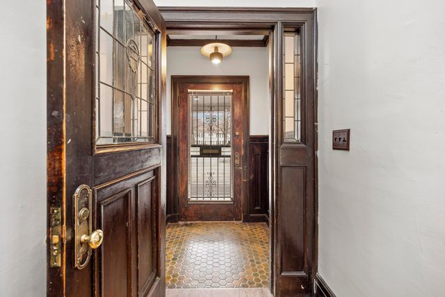 561 E Grand Boulevard, Detroit City, MI 48207