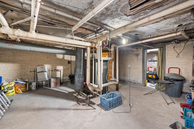 561 E Grand Boulevard, Detroit City, MI 48207